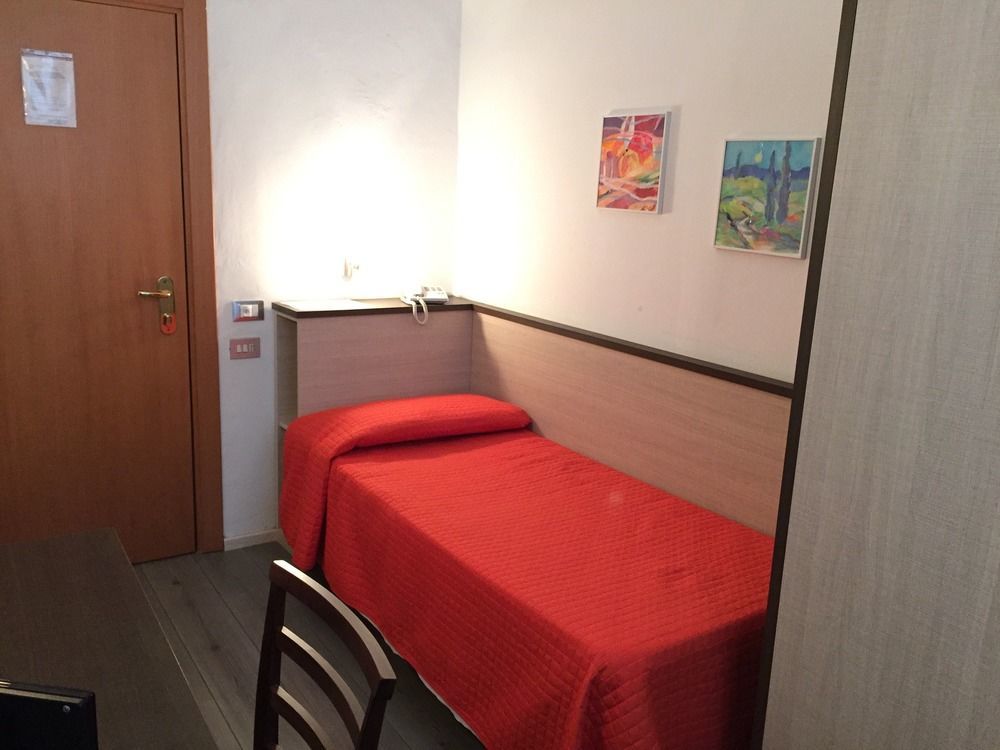 פירנצה Hotel Magenta מראה חיצוני תמונה