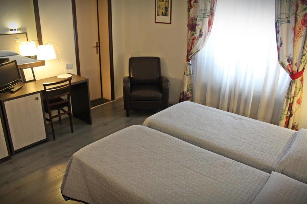 פירנצה Hotel Magenta מראה חיצוני תמונה